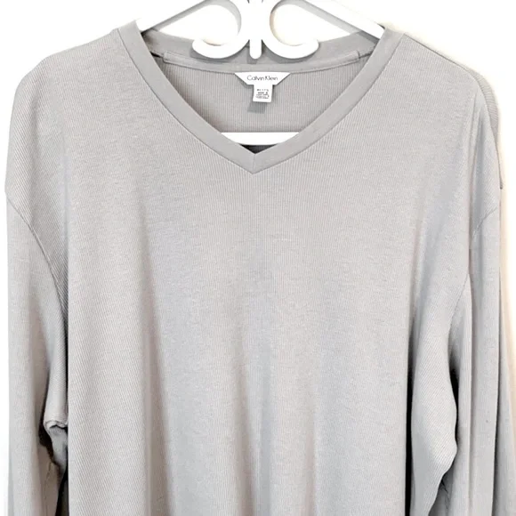 Calvin Klein size XL mens longsleeve top - Picture 4 of 13
